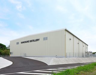 小正嘉之助蒸溜所 樽貯蔵庫